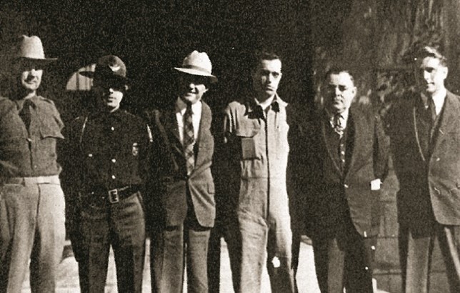 Col. Kirkman, Capt. Mingle, Ohio State Patrol, C.J. Hutches, Sheriff of Manatee Co, James Lowe, Duval Co Patrol, W.F. Reid, Director of Dept. of Public Safety, and Unidentified man.  Bradenton, 1939.